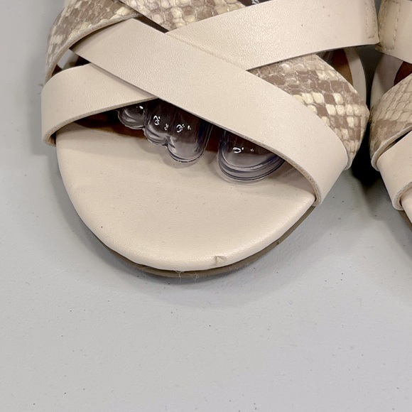 TORRID Caged Front Stacked Heel Sandals Bone/Snakeskin-8W - Picture 8 of 8